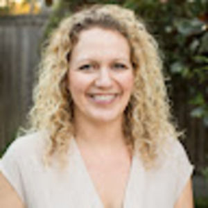 Meet your Posher, Deanna